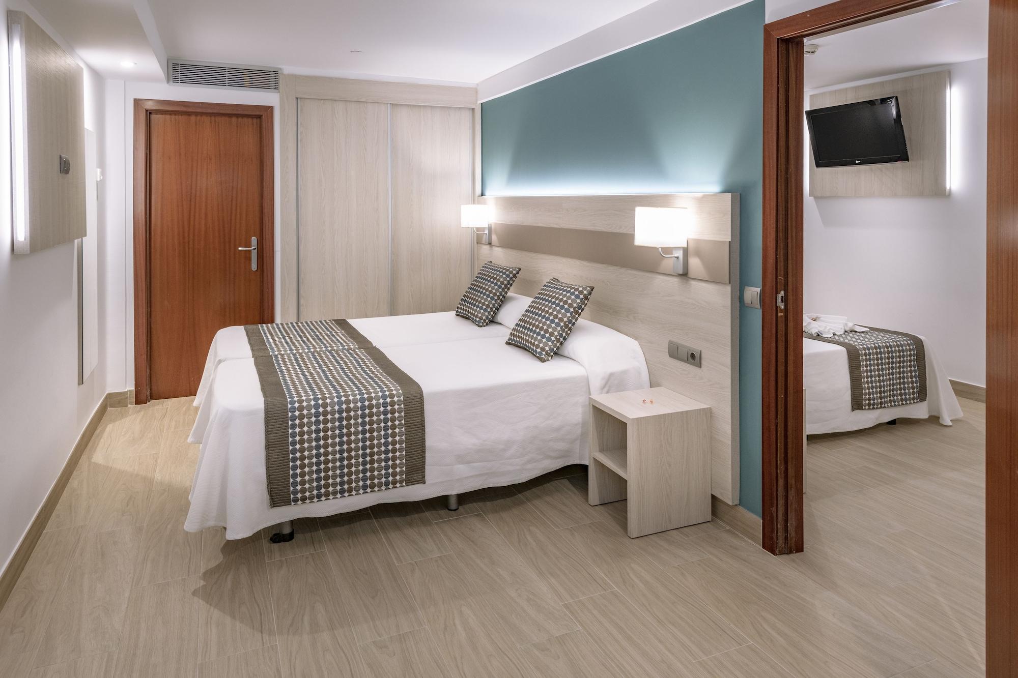 4R Miramar Calafell Hotel Exterior photo